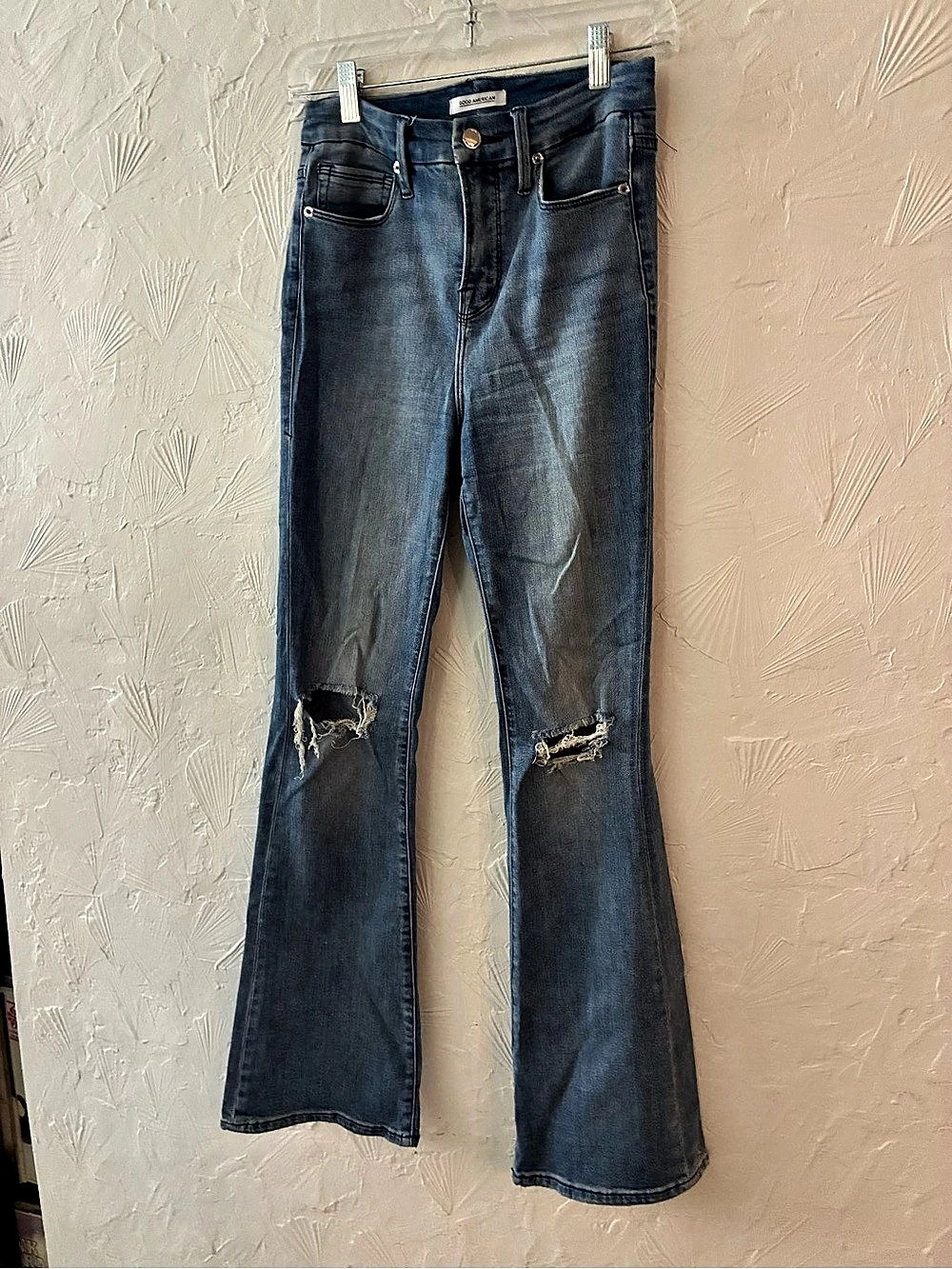 Good American Good Legs Flare Blue Jeans